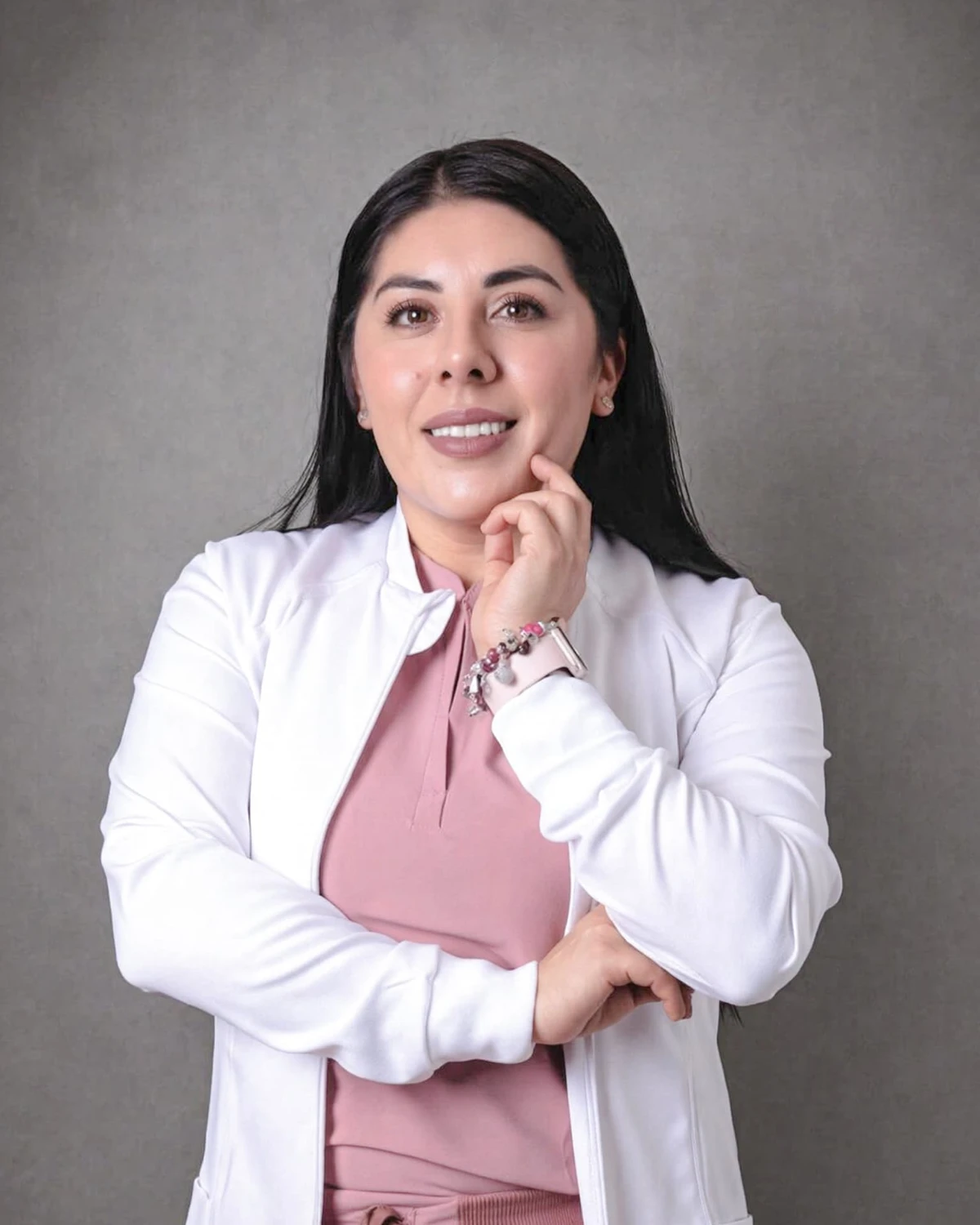 Dra. Ana Karen Juárez · Haut Klinik