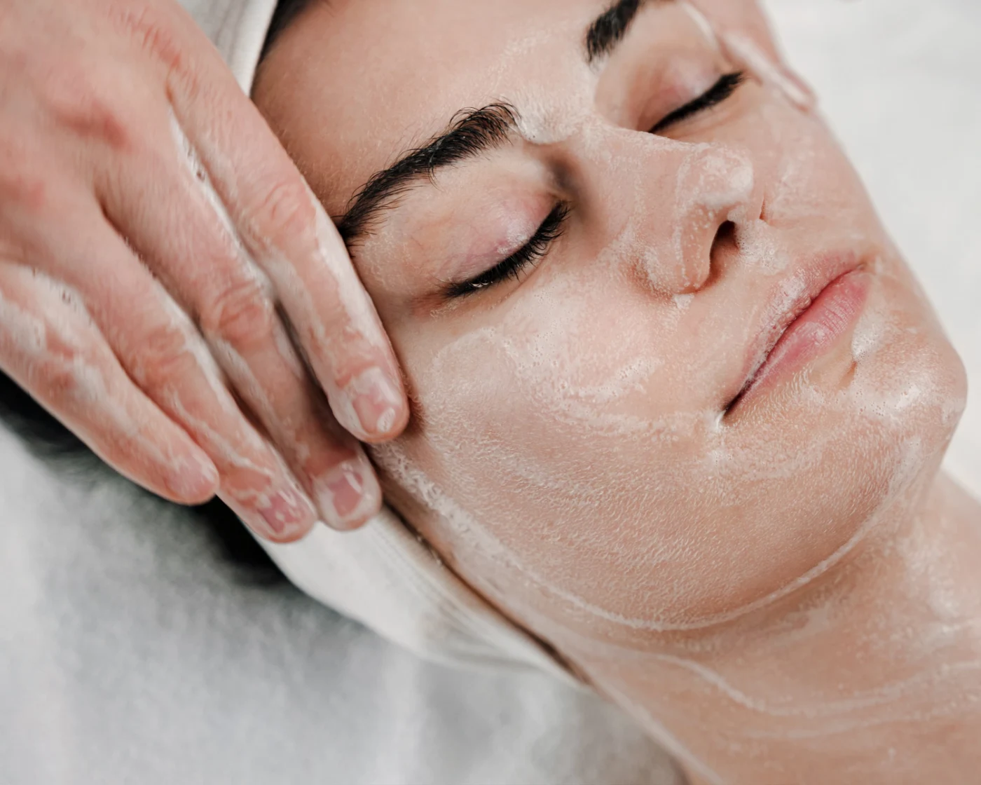 Limpieza facial · Haut Klinik