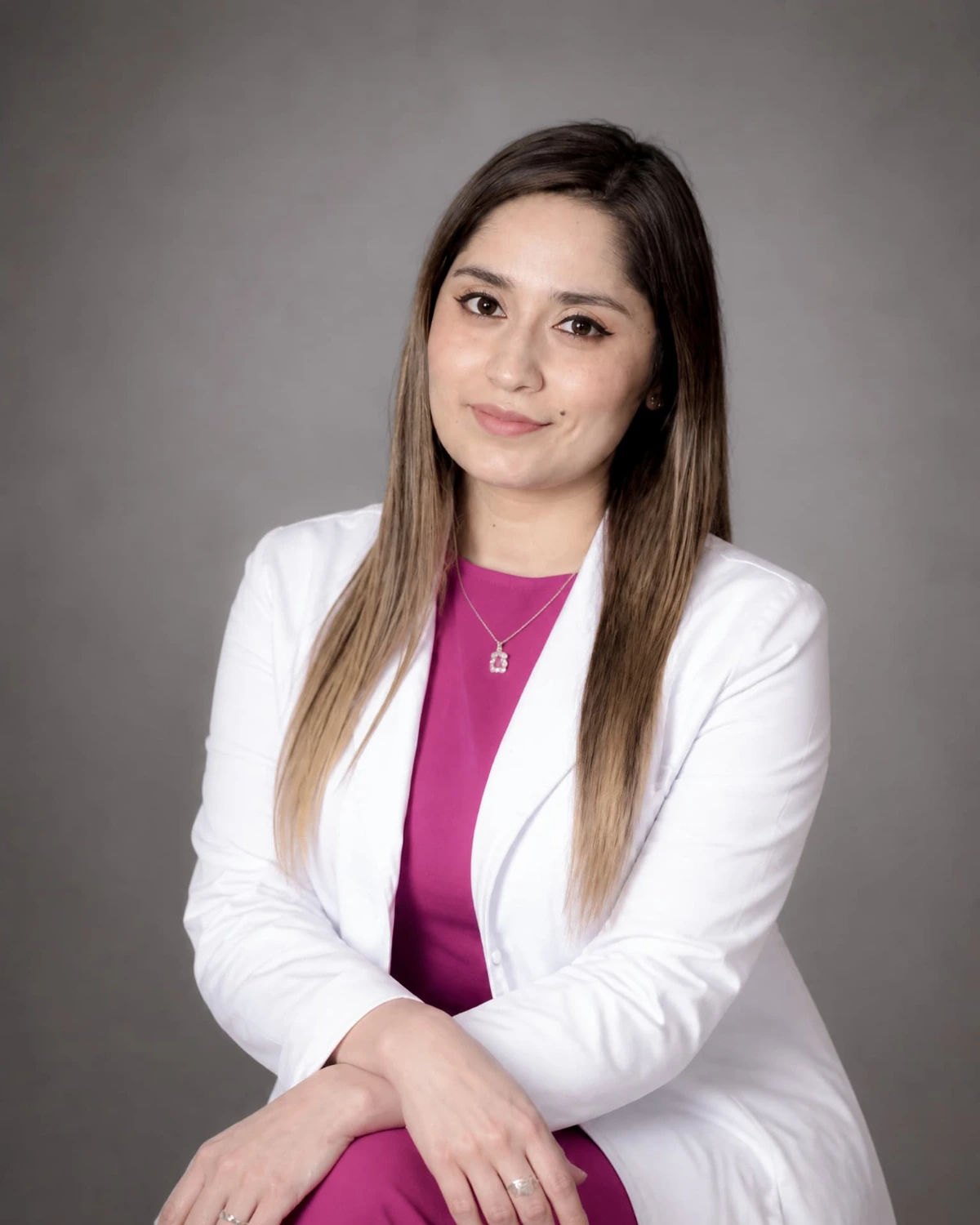Dra. Indira Contla · Haut Klinik