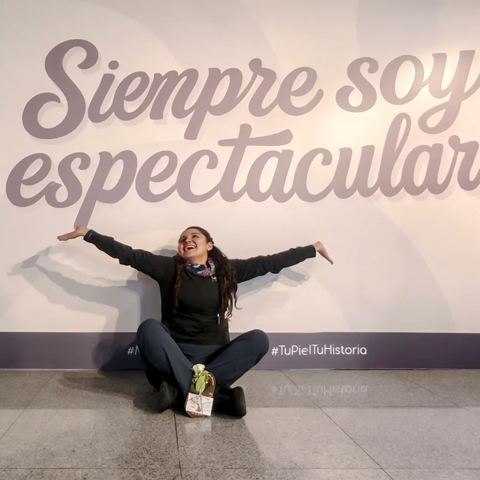 Paciente en el muro Siempre soy espectacular · Maratón Haut Klinik